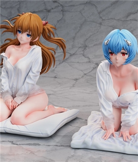 Asuka-and-Ayanami-Rei